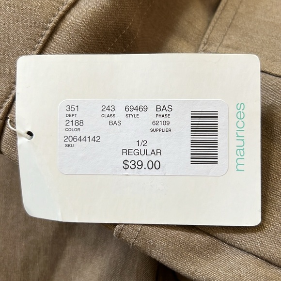 NWT Maurice’s SMART Skinny Pants 1/2 Regular - Picture 5 of 5